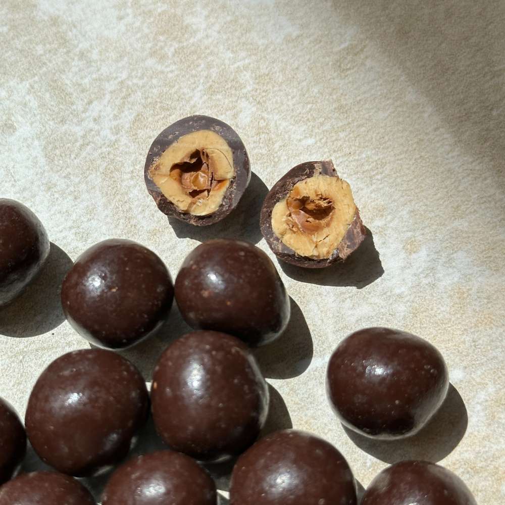 Caramelised Hazelnut Dragee in Dark Chocolate